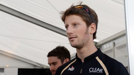 Le pilote fran&ccedil;ais Romain Grosjean, dans le paddock du circuit de Suzuka au Japon, le 4 octobre.&nbsp; (TOSHIFUMI KITAMURA / AFP)