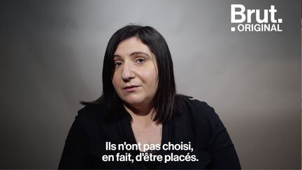 Confiés à l'Aide sociale à l'enfance, ces 5 adolescents vivent ensemble, et ce sont des éducateurs spécialisés comme Marie qui s'occupent d'eux. Elle raconte.