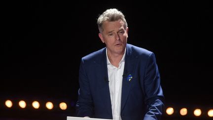 Le candidat du Parti communiste Fabien Roussel lors d'un meeting&nbsp;à Harfleur (Seine-Maritime), le 5 mars 2022. (JEAN-FRANCOIS MONIER / AFP)