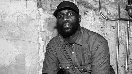 Le rappeur Malik Abdul Basit, alias Malik B., membre fondateur de The Roots (Twitter / The Roots)