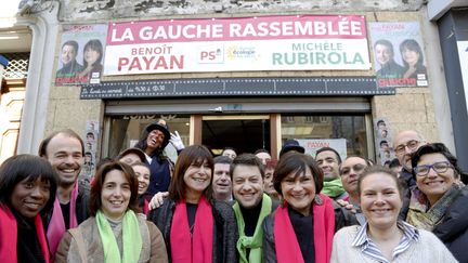 Au centre, Benoît&nbsp;Payan (Parti socialiste) et Michèle&nbsp;Rubirola (Europe Écologie Les Verts) réunis en 2015, lors des élections départementales. Ils feront de nouveau campagne ensemble pour les élections municipales à Marseille. (ROSSI DAVID / MAXPPP)