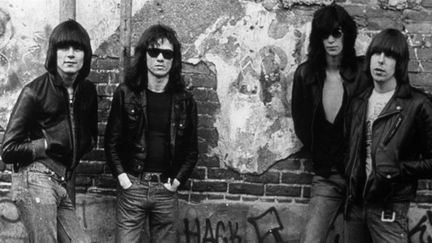 The Ramones en 1976.  De gauche à droite: Dee Dee, Tommy, Joey et Johnny.
 (Kobal The Picture Desk / AFP)