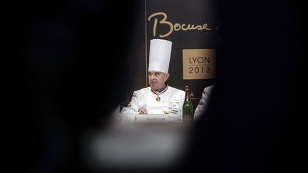 Mort de Paul Bocuse : "Une des plus jolies mains de la cuisine française"