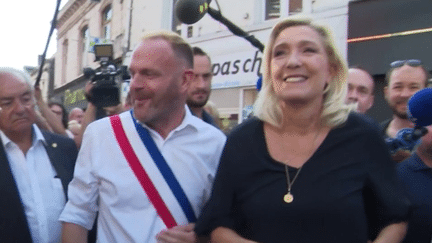 Marche contre l'antisémitisme : la présence de Marine Le Pen fait polémique (franceinfo)