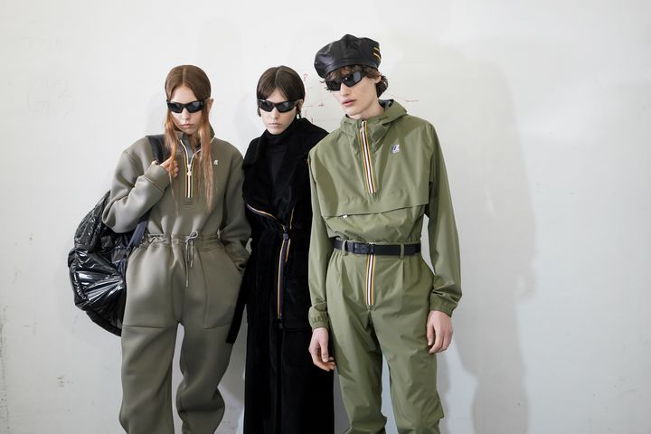 Mannequins en backstage du show K-Way pendant la Milan Fashion Week masculine automne-hiver 2021-22, le 17 janvier 2021 à Milan en Italie (VITTORIO ZUNINO CELOTTO / GETTY IMAGES EUROPE)