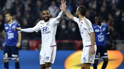 Alexandre Lacazette a inscrit le premier but de l'histoire du Parc OL (JEFF PACHOUD / AFP)