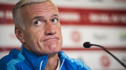 L'entraîneur de l'équipe de France de football, Didier Deschamps, donne une conférence de presse, le 10 octobre 2015. (ODD ANDERSEN / AFP)