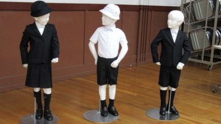 Les uniformes Armani proposés par&nbsp;l'école&nbsp;Taimei de Tokyo (Japon). (AP / SIPA)