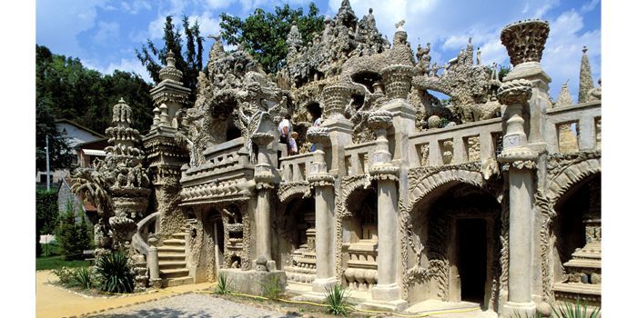 &quot;Le palais idéal&quot; du Facteur Cheval, dans la Drôme
 (Pawel Wysocki/ hemis.fr / AFP)