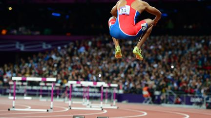 Le Dominicain Felix Sanchez avant le 400 m haies lors des Jeux olympiques de Londres, le 6 ao&ucirc;t 2012. (OLIVIER MORIN / AFP)