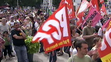 A Châtellerault, les "Fabris" manifestent avant une AG décisive vendredi. (© F2)