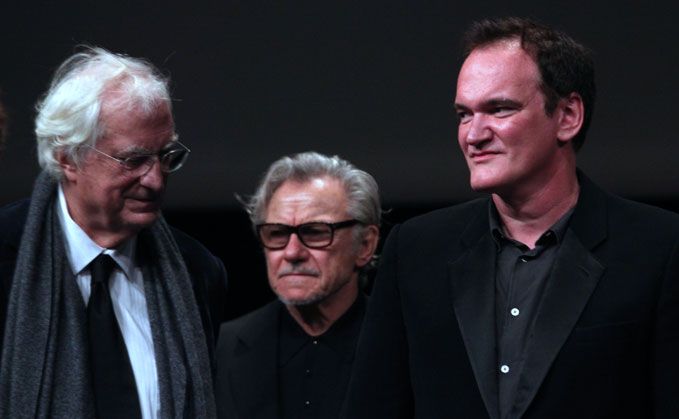 Harvey Keitel et ses deux réalisateurs, Bertrand Tavernier et Quentin Tarantino
 (Jean-François Lixon)