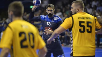 Premier match et première victoire pour le duo d'entraîneurs Dinart-Gille. 