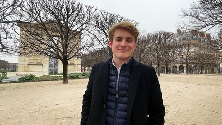 Gaulthier Lenôtre, 23 ans,&nbsp;collaborateur d'Hervé Morin, président de la Région Normandie et fondateur du groupe "Les jeunes normands conquérants". (MANON MELLA / FRANCEINFO)