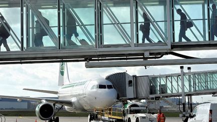 &nbsp; (L'arrivée de fonds chinois à l'aéroport de Toulouse suscite de l'inquiétude © MaxPPP)