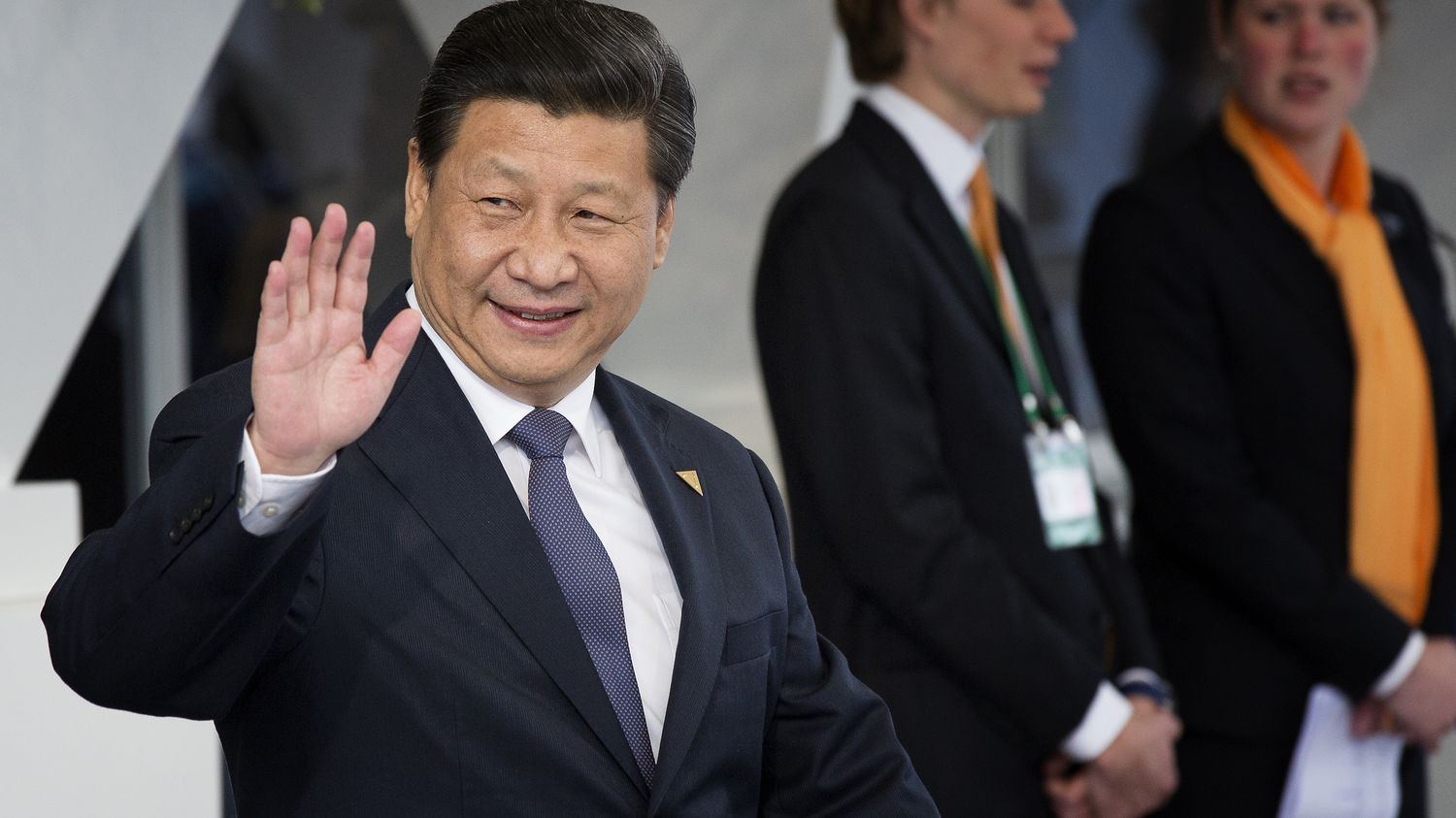 Les deux visages de Xi Jinping, prÃ©sident chinois autoritaire et courtisÃ©