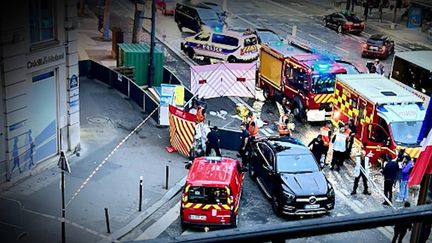 Un automobiliste aurait volontairement percuté un cycliste après un différend à Paris. L'homme à vélo, âgé de 27 ans, a été tué sur le coup. (France 2)