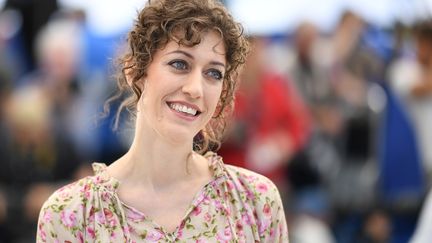 La réalisatrice américaine Annie Silverstein, le 16 mai 2019 au Festival de Cannes, lors de la présentation de son film "Bull". (LOIC VENANCE / AFP)