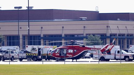 Le lycée de Santa Fe, au&nbsp;Texas (Etats-Unis), cible d'une fusillade le 18 mai 2018. (BOB LEVEY / GETTY IMAGES NORTH AMERICA / AFP)