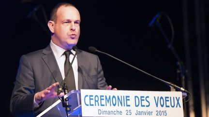 Steeve Briois, lors de la c&eacute;r&eacute;monie des v&oelig;ux &agrave; H&eacute;nin-Beaumont, le 25 janvier 2015. (DENIS CHARLET / AFP)