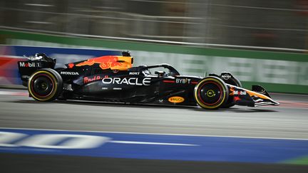 F1 : Max Verstappen sacré champion du monde pour la quatrième fois de suite après sa 5e place au Grand Prix de Las Vegas