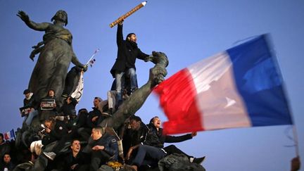  (A Paris dimanche © REUTERS / Stephane Mahe)