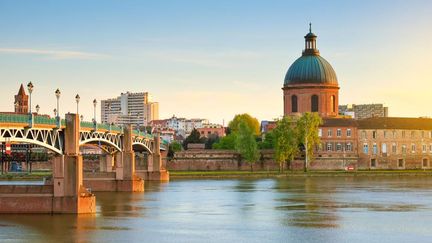 Le pont Neuf de Toulouse. (Office de tourisme de Toulouse)