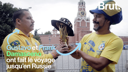 Décédé en 2015, c'était l'un des plus fervents supporters du Brésil. Aujourd'hui, les enfants de Clovis Fernandes ont fait le voyage jusqu'en Russie pour la Coupe du Monde, pour lui rendre hommage.