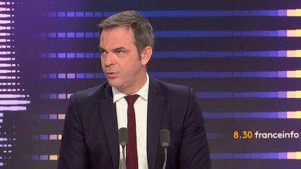 Olivier Véran, le porte-parole du gouvernement, invité du 8h30 franceinfo, mercredi 11 janvier 2023. (FRANCEINFO)