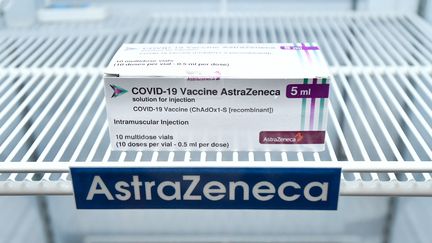 AstraZeneca : une seconde dose de Pfizer ou de Moderna sera proposée aux moins de 55 ans