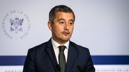 &nbsp;Le ministre de l'Intérieur, Gerald Darmanin,&nbsp;à l'issue du conseil des ministres à Paris, le 10 novembre 2022. (XOSE BOUZAS / HANS LUCAS / AFP)