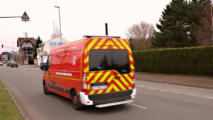 Un véhicule de secours des pompiers, le 5 mai 2014&nbsp;(photo d'illustration). (MAXPPP)