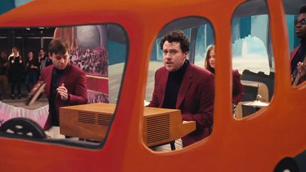 Metronomy dans le clip de "Love Letters" signé Michel Gondry
 (DR)