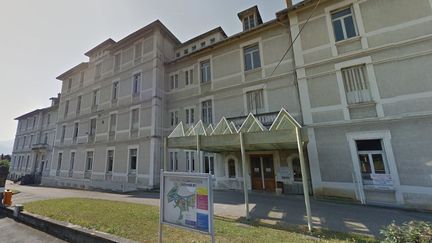 Trois nourrissons sont morts au centre hospitalier de Chamb&eacute;ry (Savoie) d&eacute;but d&eacute;cembre 2013. (GOOGLE STREET VIEW)