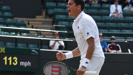 Milos Raonic jouera sa deuxième demi-finale à Wimbledon après 2014 (GLYN KIRK / AFP)