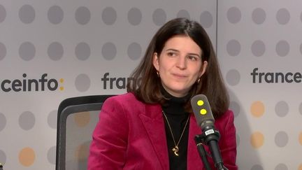 Sommet mondial sur l'IA : "Nous sommes dans la course et nous avons l'intention d'y rester", assure Clara Chappaz, ministre de l'Intelligence artificielle et du Numérique