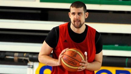 Adrien Moerman à l'entraînement avec l'équipe de France A (VIOLAINE ALLIRAND       / MAXPPP)