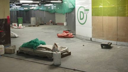 La station de métro Chatelet-Les Halles, à Paris, en rénovation, le 25 janvier 2017. (GEOFFROY VAN DER HASSELT / AFP)