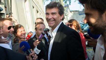 Arnaud Montebourg arrive &agrave; l'universit&eacute; d'&eacute;t&eacute; du PS &agrave; La Rochelle (Charente-Maritime), le 30 ao&ucirc;t 2014. (  MAXPPP)