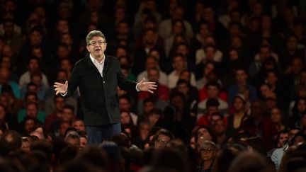 Jean-Luc Mélenchon en meeting à Lille, le 12 avril 2017. (PHILIPPE HUGUEN / AFP)