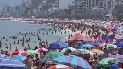 Brésil : avec 62°C de ressenti, Rio de Janeiro étouffe (franceinfo)