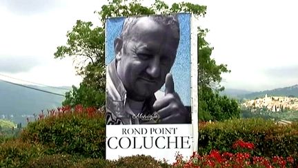 Le rond-point Coluche
 (France 3 / Culturebox)