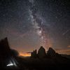 La Voie lactée photographiée depuis les Dolomites, dans les Alpes italiennes, le 29 août 2014. (MARKA / UNIVERSAL IMAGES GROUP EDITORIAL)