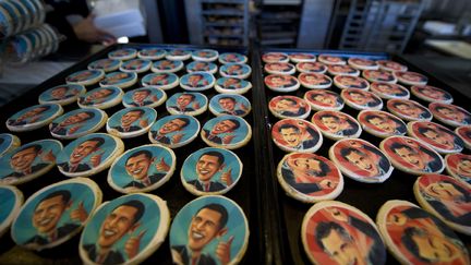 Une boulangerie d'Oakmont en Pennsylvanie pr&eacute;pare&nbsp;des cookies aux couleurs des deux candidats&nbsp; (JEFF SWENSEN / GETTY IMAGES)