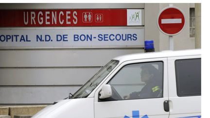 &nbsp; (Après l'opération, l'enfant a été transporté à l'hôpital de Nancy peu avant son décès. © Maxppp)