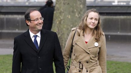 Axelle Lemaire avait re&ccedil;u Fran&ccedil;ois Hollande &agrave; Londres le 29 f&eacute;vrier 2012. (PATRICK KOVARIK / AFP)