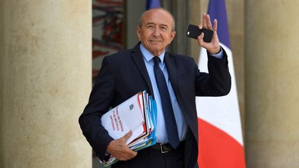 L'ancien ministre de l'Intérieur, Gérard Collomb, quittant l'Elysée, à Paris, le 18 juillet 2018. (BERTRAND GUAY / AFP)