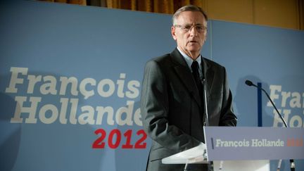 Andr&eacute; Vallini, charg&eacute; des questions de justice dans l'&eacute;quipe de Fran&ccedil;ois Hollande, le 21 novembre 2011 &agrave; Paris. (FLORENT DUPUY / SIPA)