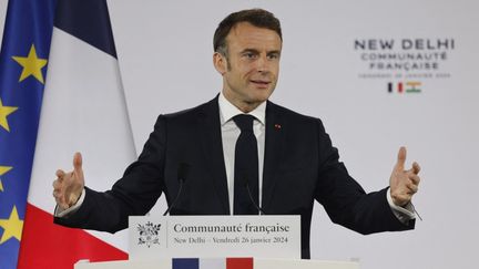 Emmanuel Macron à New Delhi (Inde), le 26 janvier 2024. (LUDOVIC MARIN / AFP)