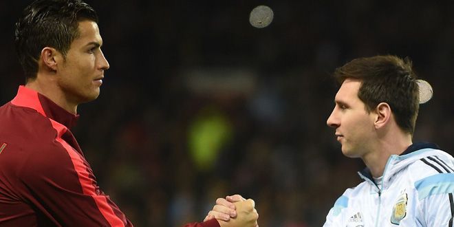 Cristiano Ronaldo et Lionel Messi (Portugal-Argentine) (PAUL ELLIS / AFP)